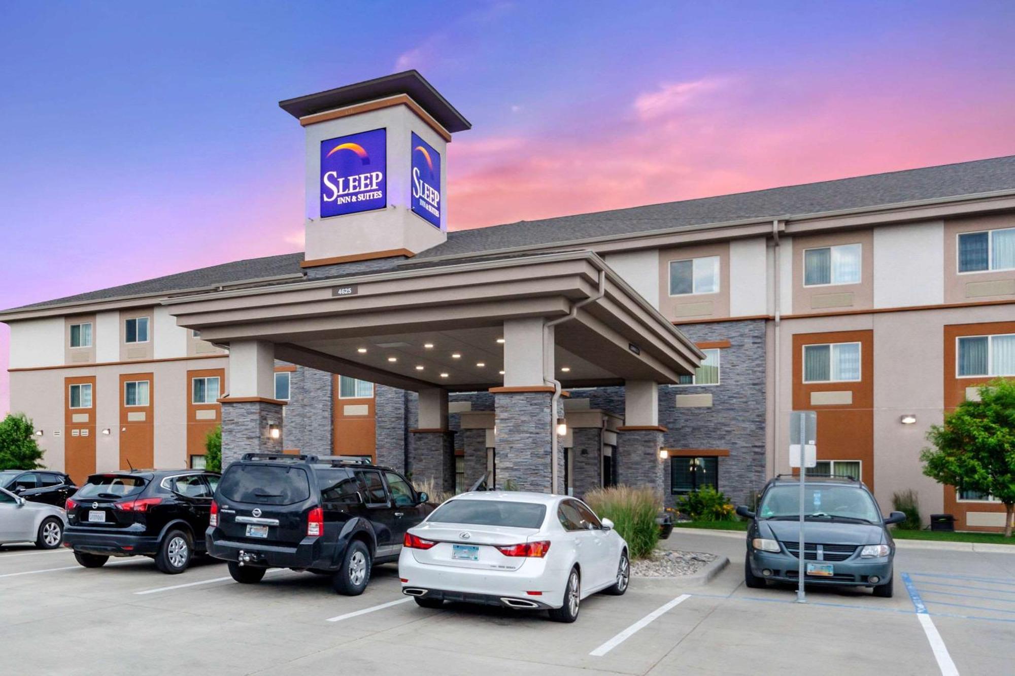 Sleep Inn & Suites Fargo Medical Center Exterior foto